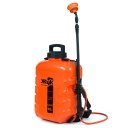 Опрыскиватель ЖУК Классик аккумуляторный ранцевый 12 л. - изображение 1