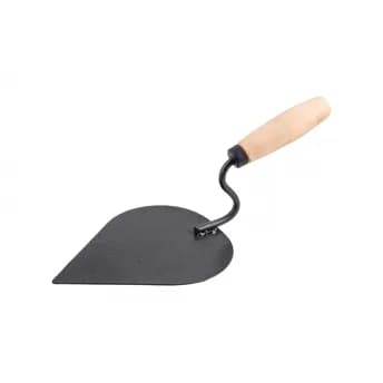 Кельма штукатура с деревянной ручкой - КШ 190*150
Толщина 1,5 мм, порошковая окраска